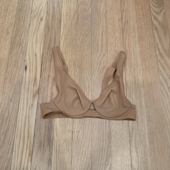 Skims Bra - Picture 1 of 3